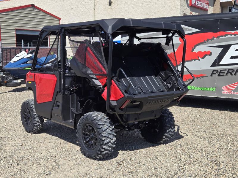 New 2026 Honda PIONEER 10005 DELUXE 