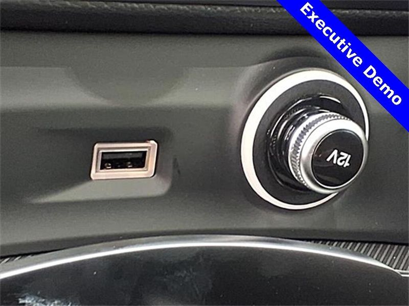 2025 Alfa Romeo Stelvio Image 22