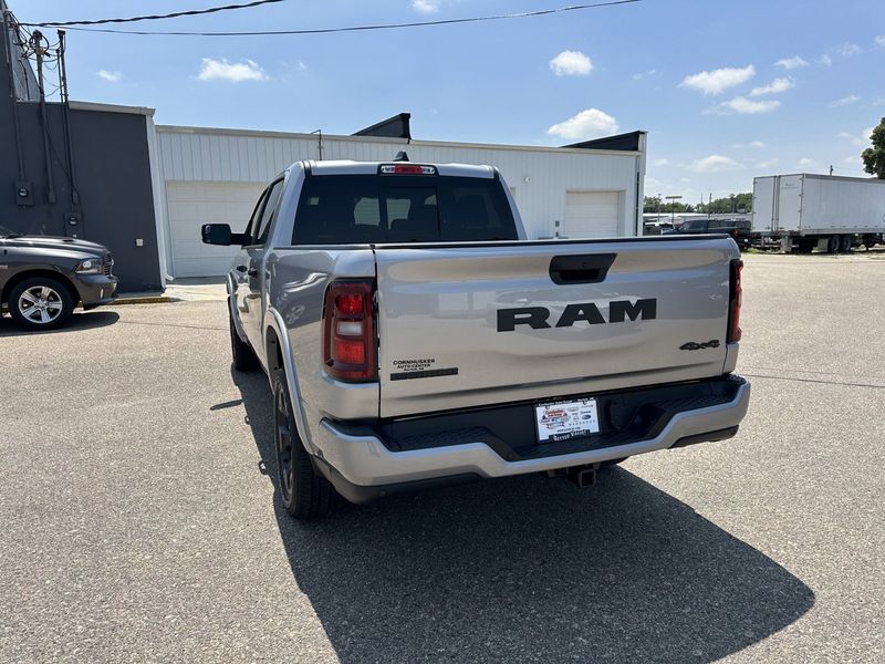 2025 RAM 1500 Big Horn Crew Cab 4x4 5