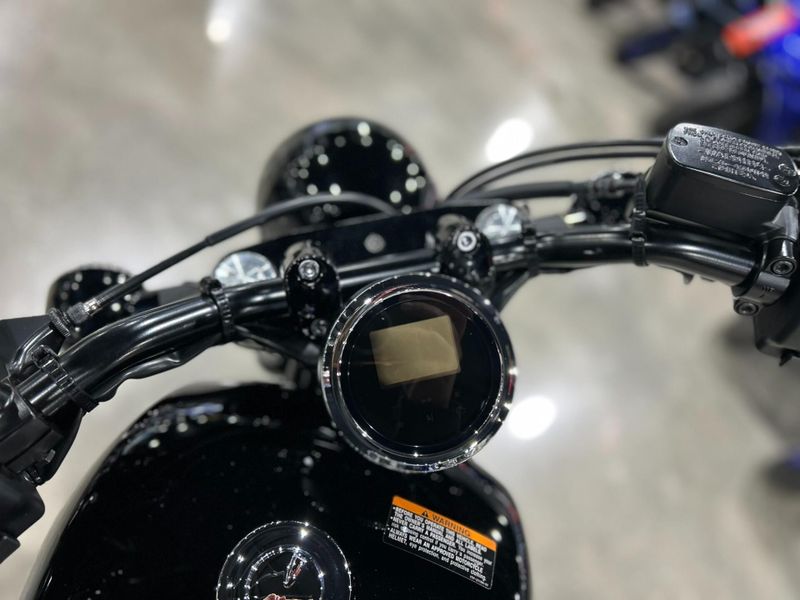 New 2025 Yamaha BOLT R-SPEC Image 13