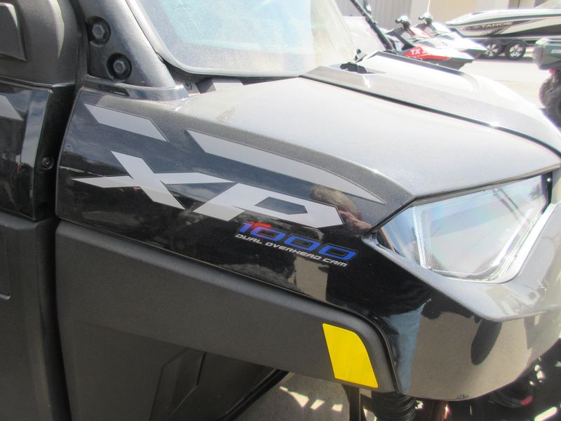 USED 2023 POLARIS RGR CREW XP 1000 NS PREM -AZURE CRYSTAL Image 6