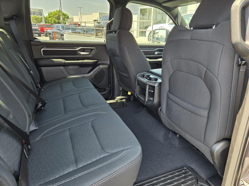 New 2026 RAM 1500 Big Horn Crew Cab 4x2 5'7' Box