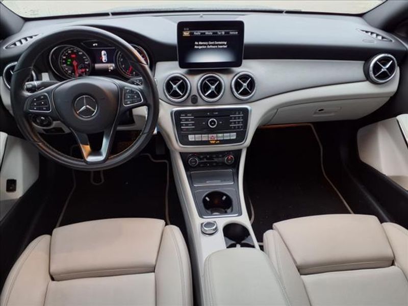 2018 Mercedes-Benz CLA 250 250Image 4