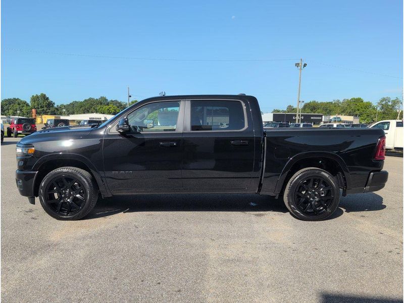 New 2025 RAM 1500 Laramie Crew Cab 4x4 5