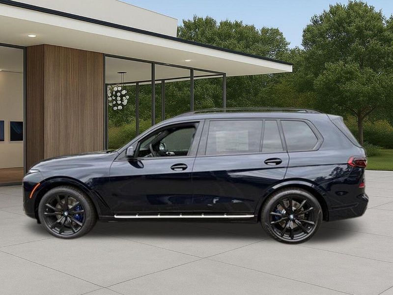 New 2026 BMW X7 xDrive40iImage 13