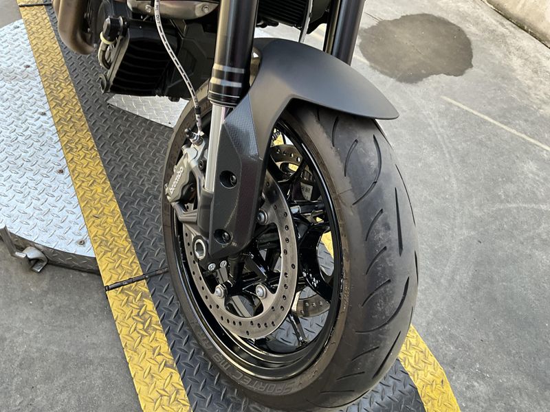 Used 2024 Indian Motorcycle FTR Base Image 9