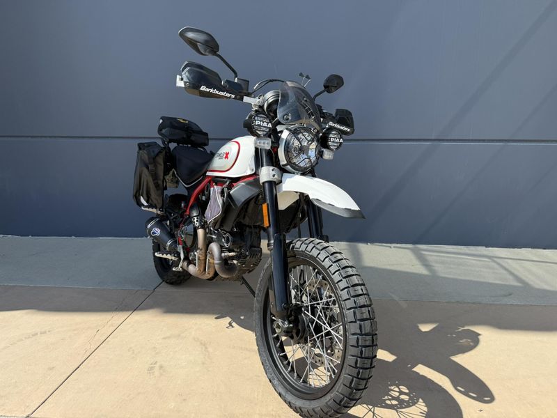 2020 Ducati SCRAMBLER DESERT SLED Image 12
