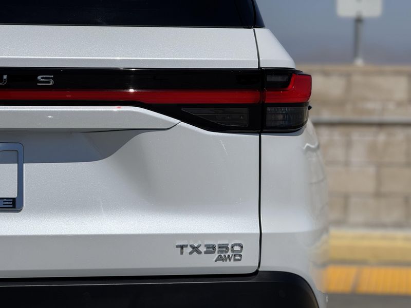 Used 2024 Lexus TX 350Image 12