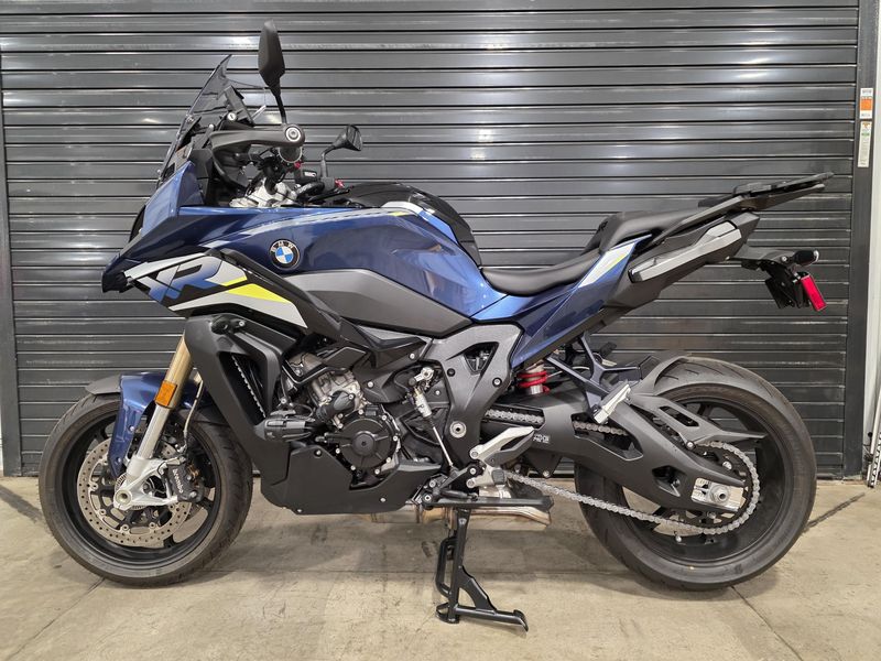 2025 BMW S 1000 XR