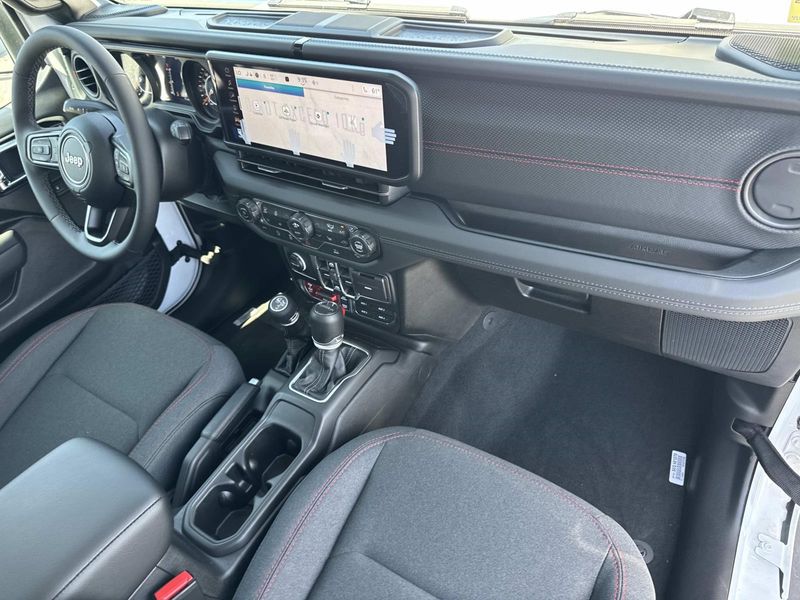 New 2026 Jeep Gladiator Rubicon 4x4