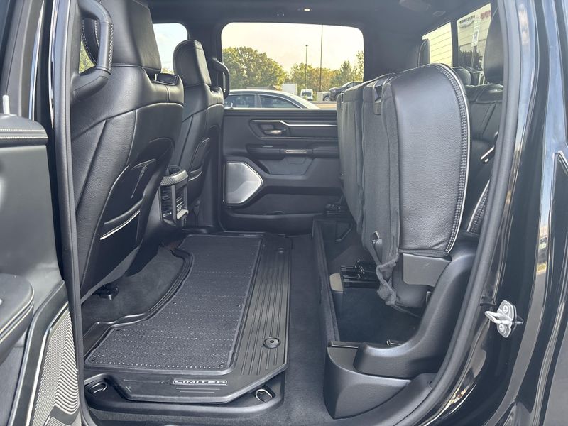 Used 2020 RAM 1500 LimitedImage 45