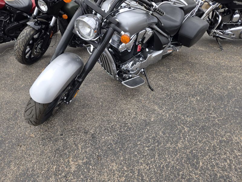 USED 2014 HONDA INTERSTATE Image 11