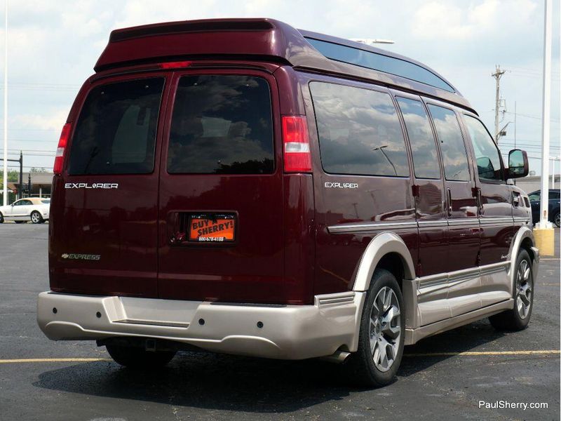 2022 Chevrolet Express Cargo Image 13