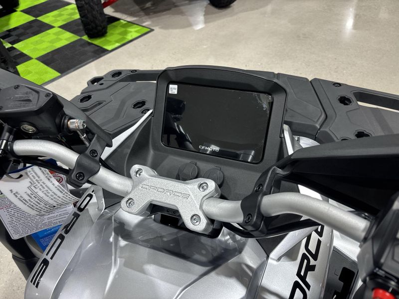 New 2027 CFMOTO CFORCE 800 TOURING Image 21