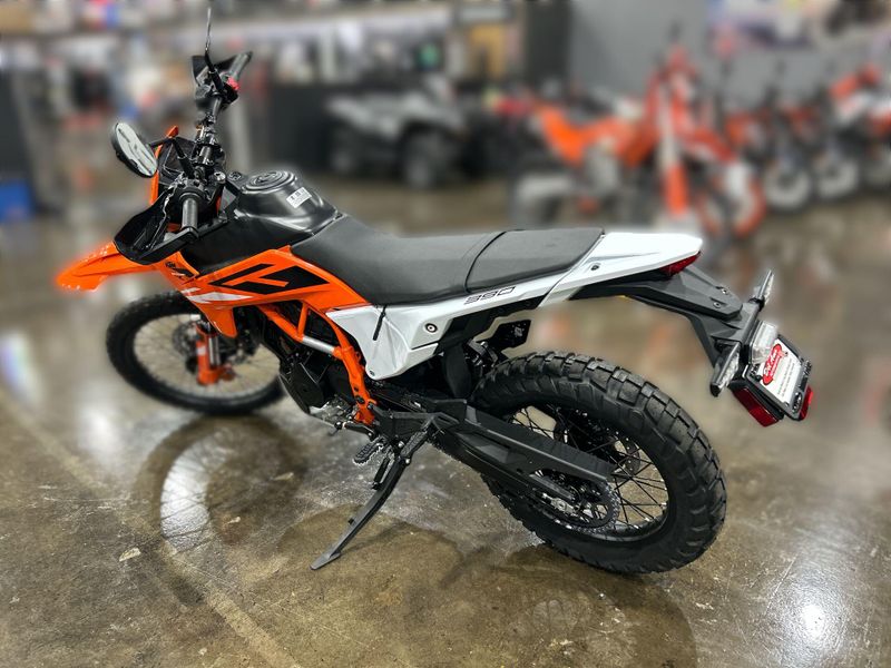 New 2026 KTM 390 ENDURO R Image 24