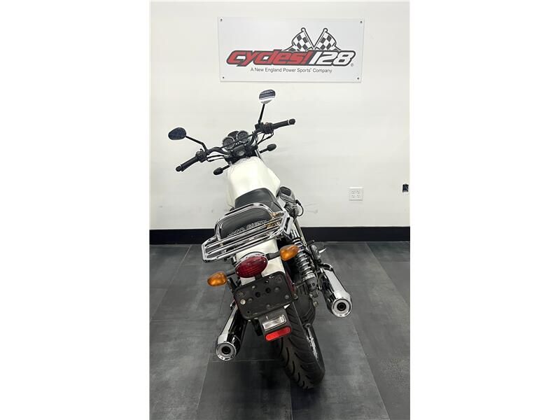 Used 2010 MOTO GUZZI V7 CLASSIC Image 4