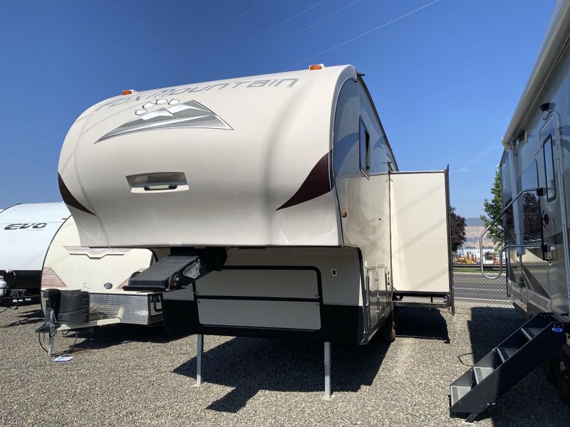 Used 2016 NORTHWOOD MFG FOX MOUNTAIN 235 RLS Image 4