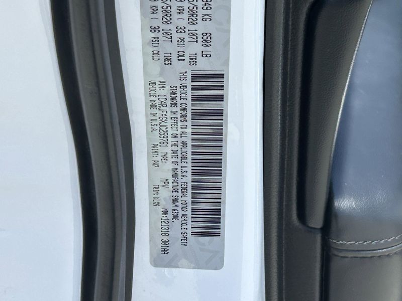 Used 2018 Jeep Grand Cherokee AltitudeImage 31