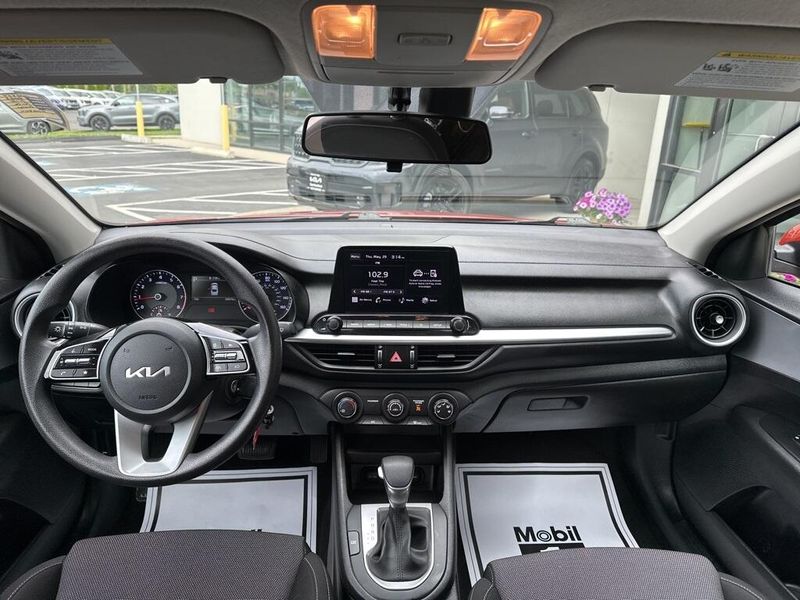 2023 Kia Forte LXSImage 21