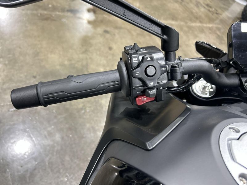 New 2026 CFMOTO 800NK Image 23