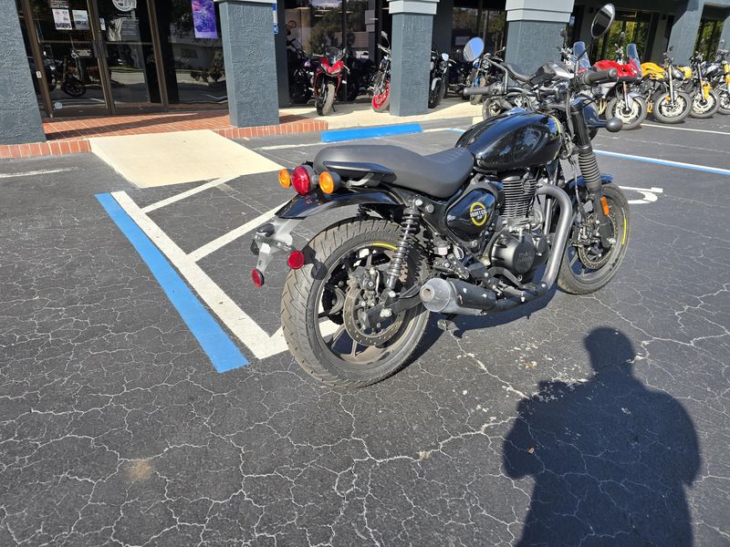 2024 Royal Enfield Hunter 350