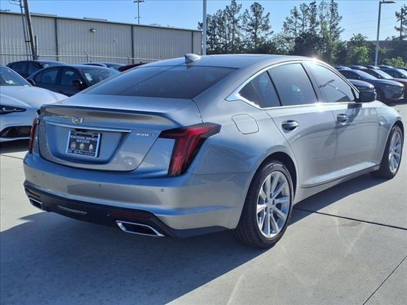 2024 Cadillac CT5 LuxuryImage 17