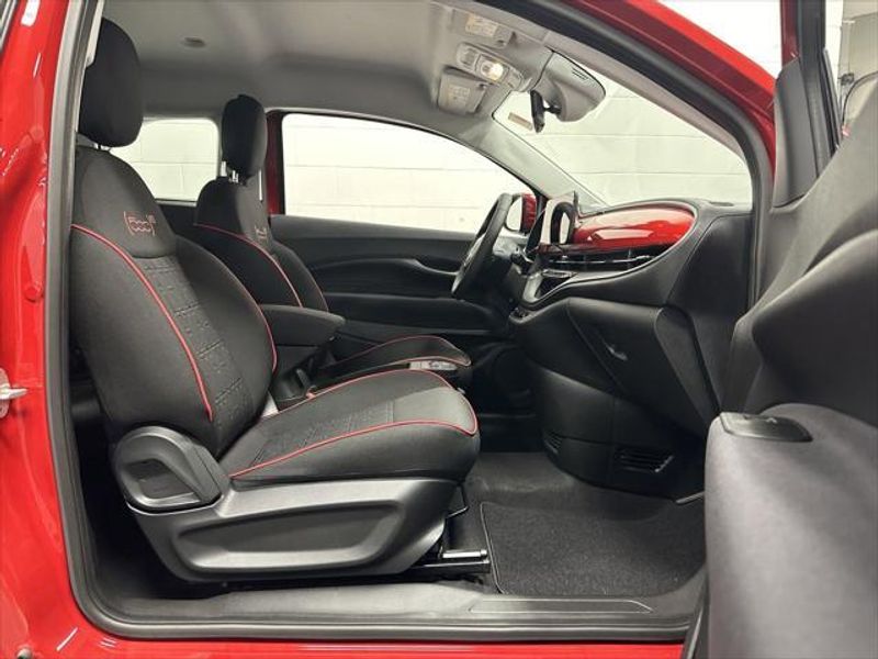 Used 2024 Fiat 500e INSPI(RED)Image 12