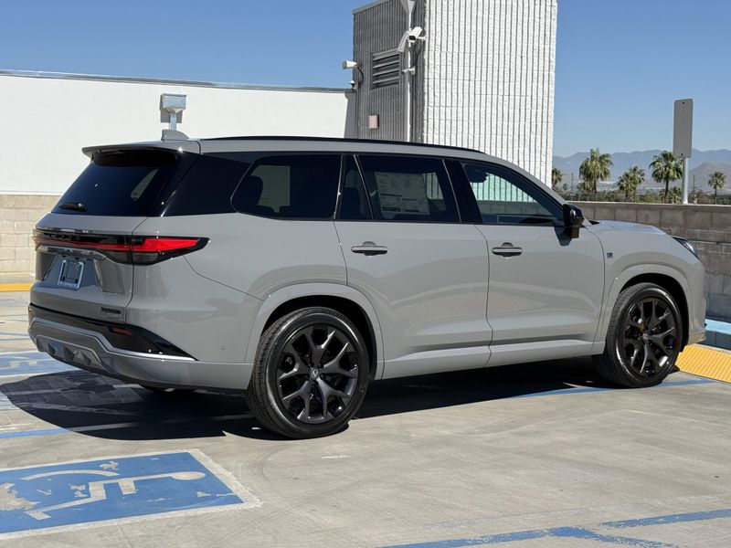 New 2026 Lexus TX 500h F SPORT Performance PremiumImage 11