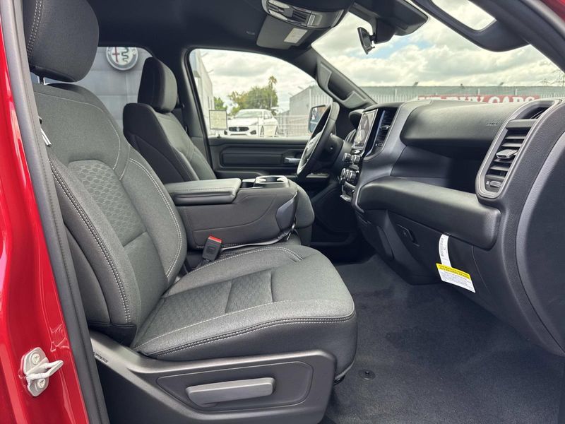 New 2026 RAM 1500 Tradesman Crew Cab 4x2 5'7' Box