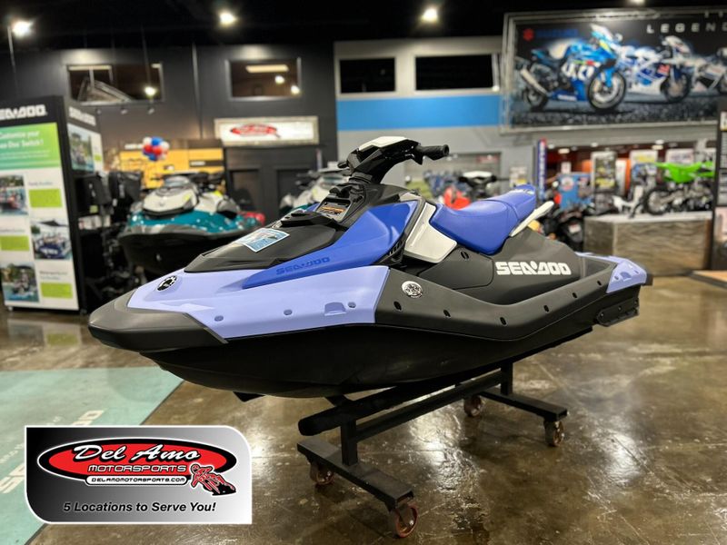 New 2025 Sea-Doo SPARK FOR 2 90 CONVENIENCE PACKAGE (SOUND SYSTEM) 