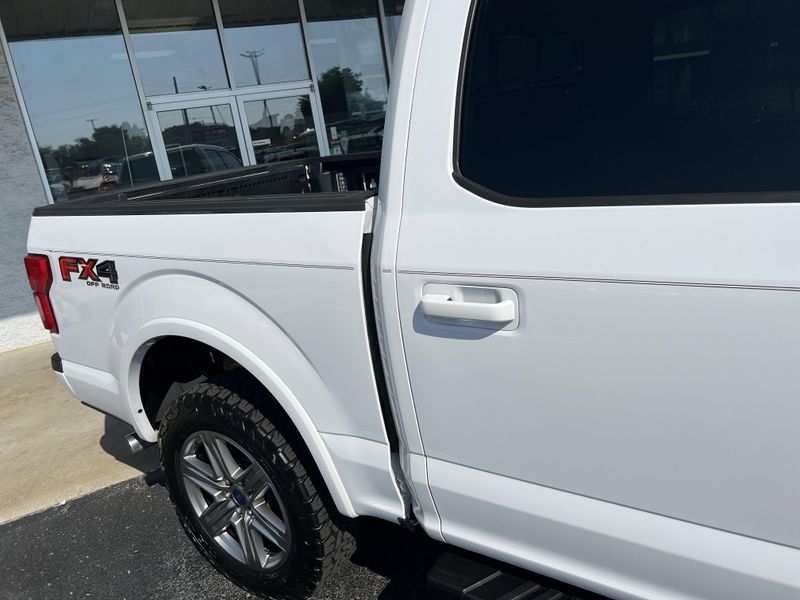 2019 Ford F-150 Lariat photo 5