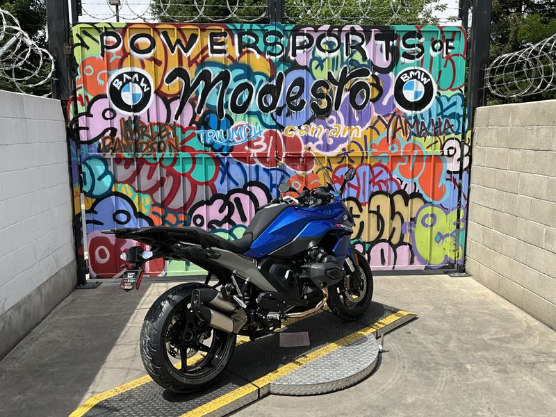 New 2026 BMW R 1300 RS Image 4