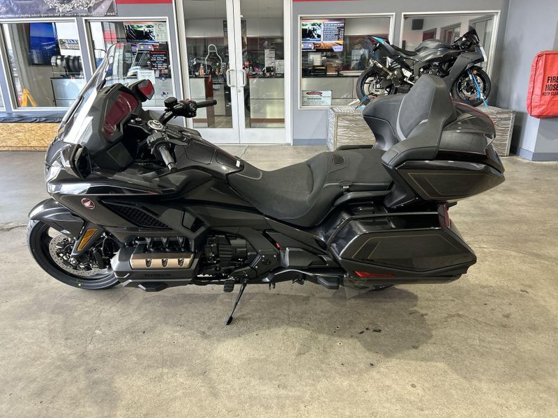 New 2026 Honda GOLDWING TOUR Image 12