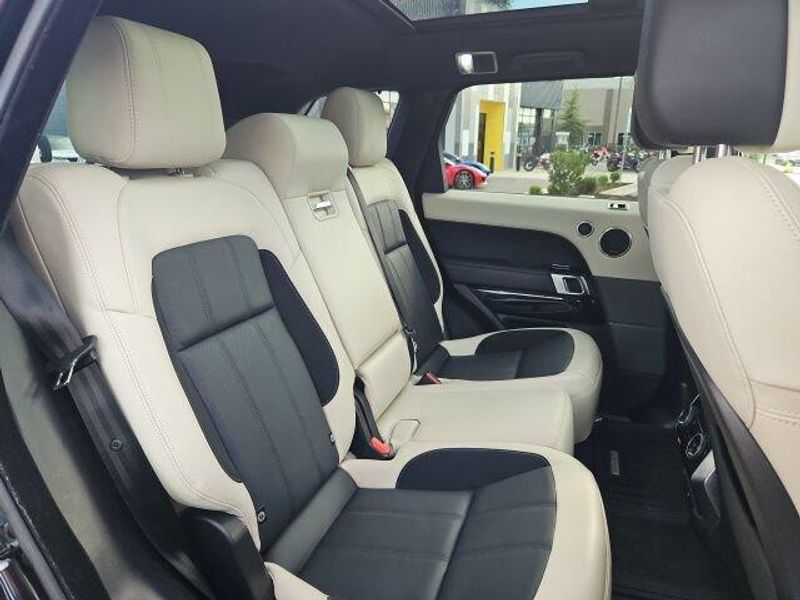 2022 Land Rover Range Rover Sport HST