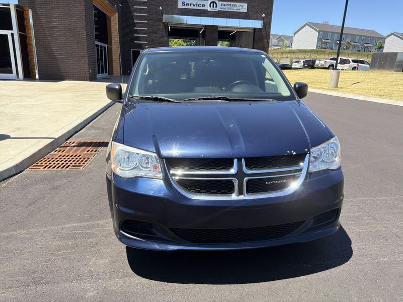 Used 2016 Dodge Grand Caravan SEImage 4