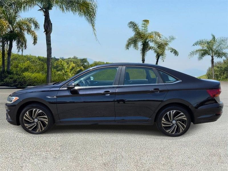 Used 2019 Volkswagen Jetta SEL Premium
