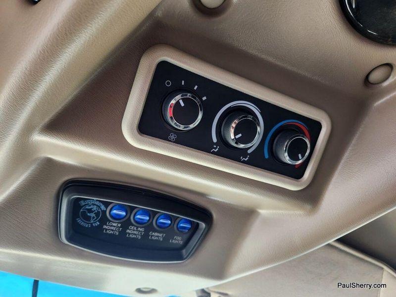 2023 Chevrolet Express Image 54