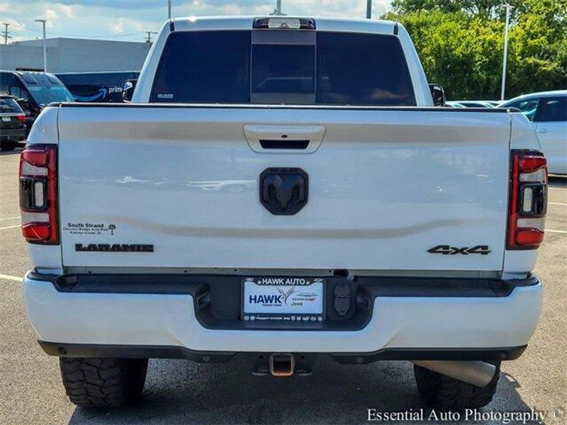 2021 Ram 2500 Laramie photo 3