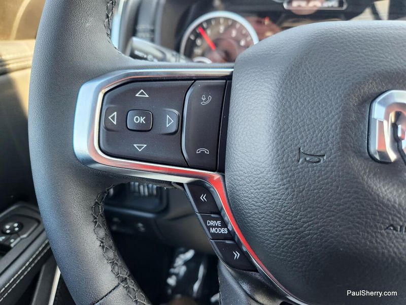 New 2026 RAM 1500 Laramie Crew Cab 4x4 5'7' Box