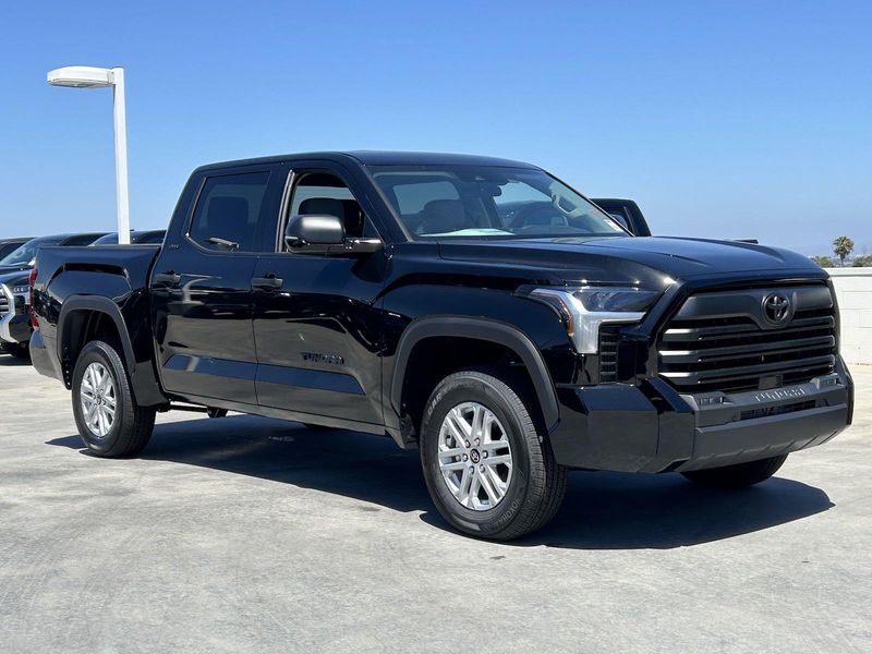 2024 Toyota Tundra SR5Image 2