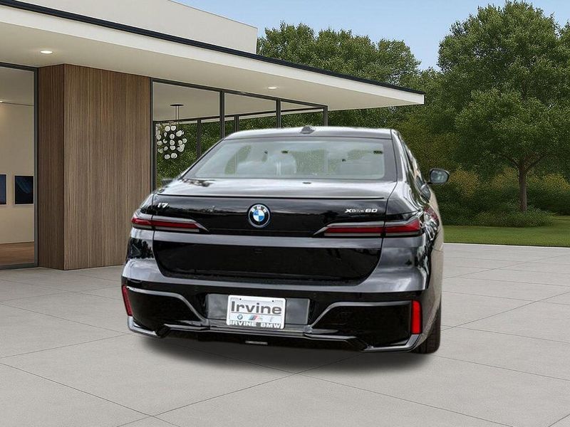 New 2026 BMW i7 xDrive60Image 9