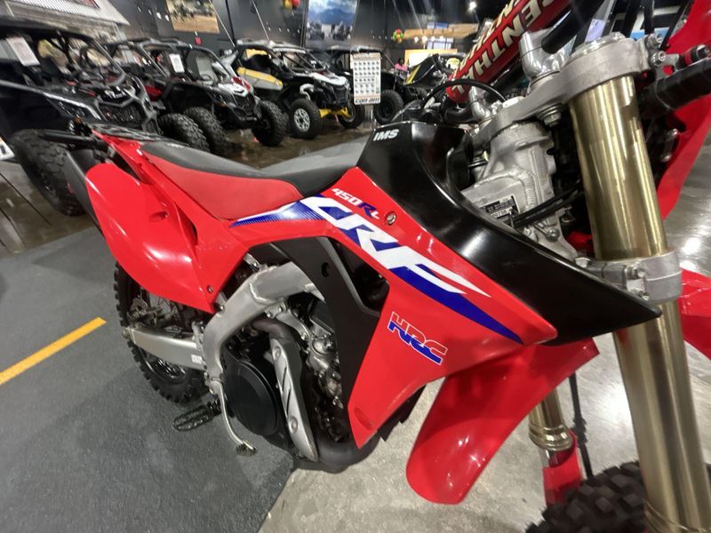 2021 Honda CRF450RL  in a RED exterior color. Del Amo Motorsports of Redondo Beach (424) 390-7811 delamomotorsports.com 