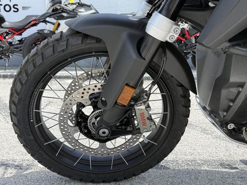 New 2025 BMW R 1300 GS 
