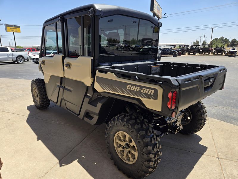 2025 Can-Am DEFENDER MAX LIMITED CAB HD10 DESERT TAN AND STEALTH BLACK Image 5