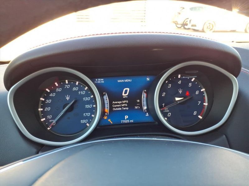 Used 2018 Maserati Ghibli Image 22