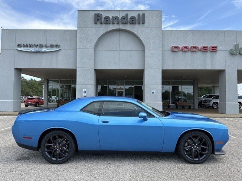 2023 Dodge Challenger GtImage 8