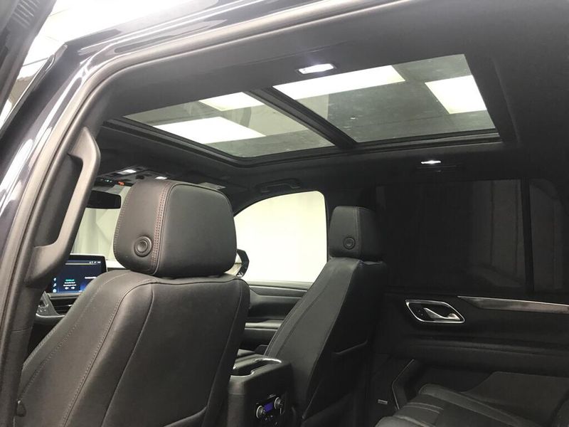 Used 2023 Chevrolet Tahoe RSTImage 20