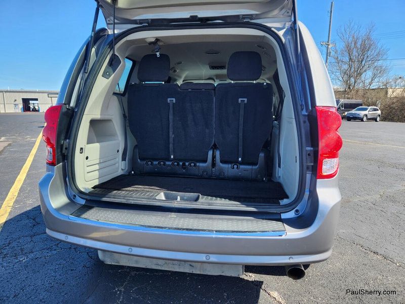 Used 2013 Dodge Grand Caravan SXT