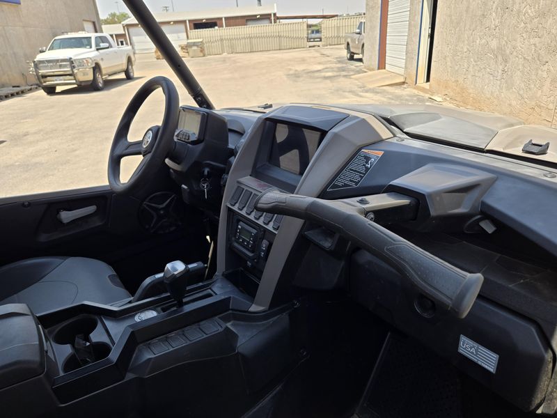 2024 Yamaha WOLVERINE RMAX4 XTR TITAN AND TACTICAL BLACK Image 11