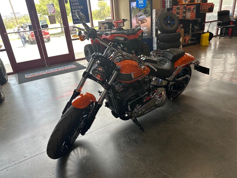 2023 Harley-Davidson Breakout 
